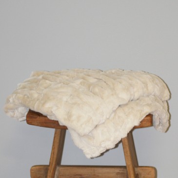 Fabric Throw Ivory Fur
